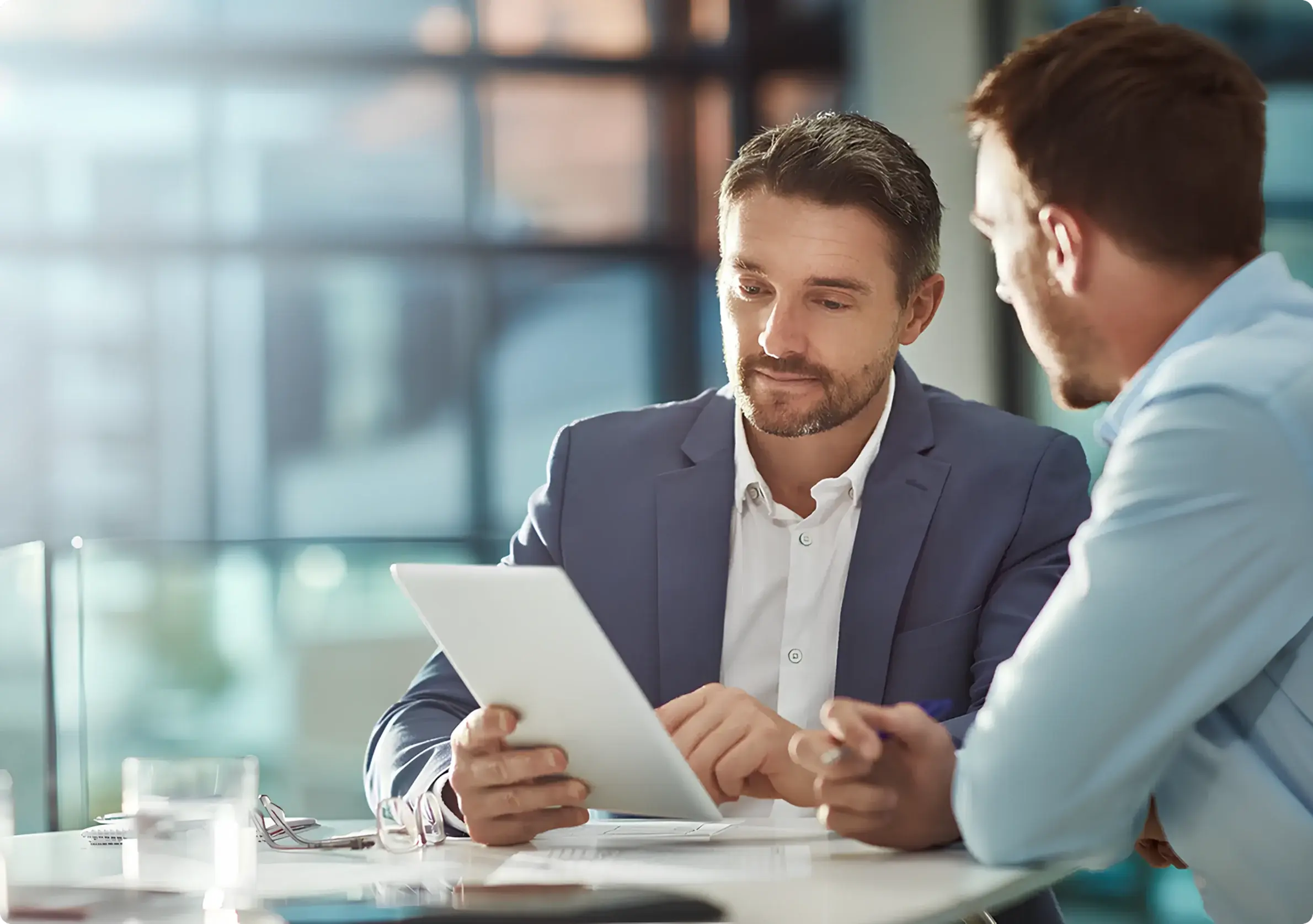 Salesforce consultant reviewing an org assessment with a client team